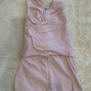 Sleep sack swaddle (pink fleece)